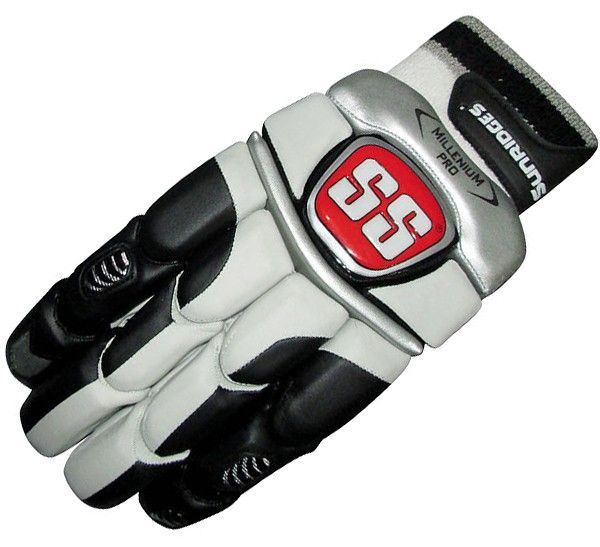 SS Millennium Pro Cricket Batting Gloves price in Pakistan, SS Circket